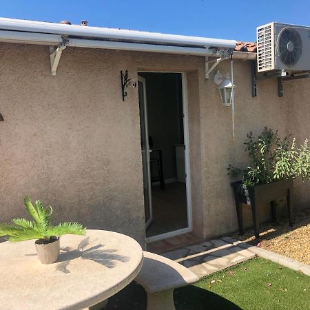 Studio Refait A Neuf Avec Jardin Aigues Mortes Exteriér fotografie