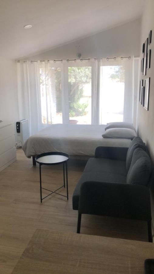 Studio Refait A Neuf Avec Jardin Aigues Mortes Exteriér fotografie